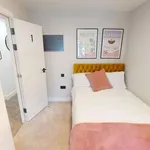 Rent 6 bedroom apartment in Birmingham