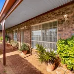 Rent 4 bedroom house in South Grafton