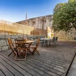 Rent 11 bedroom apartment in Porto