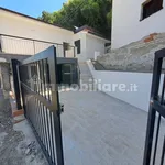 Affitto 4 camera casa di 113 m² in Vezzano Ligure