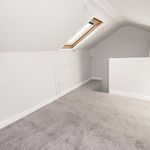 Rent 2 bedroom flat in North West England