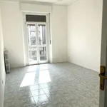 Rent 3 bedroom apartment of 85 m² in Milan