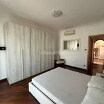 Rent 3 bedroom apartment of 124 m² in Naples