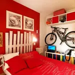 Rent a room of 90 m² in madrid