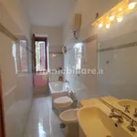 Rent 5 bedroom house of 200 m² in Grutti