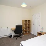 Rent 4 bedroom house in Yorkshire And The Humber