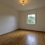 Maison de 700 m² avec 3 chambre(s) en location à Sprimont