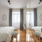 Rent a room in lisbon