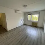 Rent 2 bedroom apartment of 52 m² in Veszprém