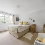 Rent 4 bedroom house in South East England