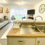 Rent 4 bedroom house in West Midlands