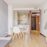 Rent 1 bedroom apartment in porto