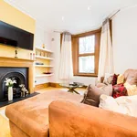 Rent 3 bedroom apartment of 1200 m² in London