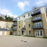 Rent 4 bedroom apartment of 74 m² in Hertford