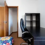 Rent 5 bedroom apartment in Porto