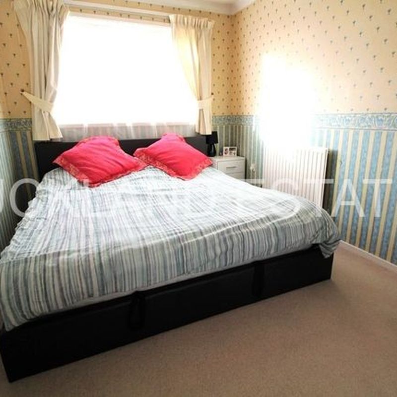 Terraced house to rent in Kimptons Mead, Potters Bar EN6