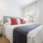 Rent 1 bedroom apartment of 80 m² in Madrid