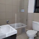 Rent 1 bedroom apartment in Roodepoort