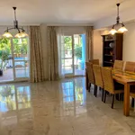 Rent 4 bedroom house of 333 m² in Marbella