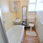 Rent 3 bedroom apartment in London