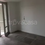 Rent 3 bedroom apartment of 104 m² in Milano