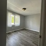 Appartement de 4101 m² avec 3 chambre(s) en location à Toronto (East End-Danforth)