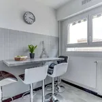 Appartement de 570 m² avec 1 chambre(s) en location à Lyon