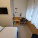 Rent a room in porto