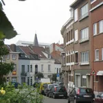 Rent 2 bedroom apartment in Etterbeek