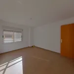 Alquilo 3 dormitorio apartamento de 81 m² en Valencia