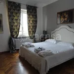 Rent 5 bedroom apartment of 220 m² in Torino