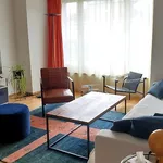 Miete 2 Schlafzimmer wohnung in Zurich