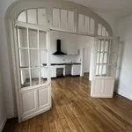 Maison de 40 m² avec 1 chambre(s) en location à Rodez