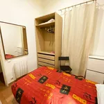 Rent a room of 65 m² in barcelona