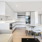 Rent 3 bedroom apartment in London