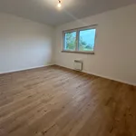 Maison de 580 m² avec 4 chambre(s) en location à Attert