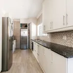 Rent 4 bedroom apartment of 1497 m² in Sandton