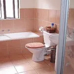 Rent 2 bedroom apartment in Johannesburg