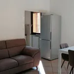 Affitto 2 camera appartamento di 48 m² in Palazzo-pignano