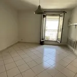 Appartement de 27 m² avec 1 chambre(s) en location à Béziers