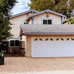 Rent 3 bedroom house of 146 m² in agoura hills