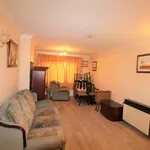 Rent 2 bedroom flat in London