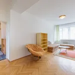 Pronajměte si 2 ložnic/e byt o rozloze 53 m² v Sokolov