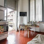 Rent a room of 90 m² in turin