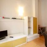 Rent 1 bedroom apartment of 45 m² in valencia