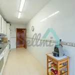 Alquilo 4 dormitorio apartamento de 126 m² en Oviedo