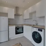 Rent 2 bedroom flat in Leicester