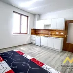 Pronajměte si 1 ložnic/e byt o rozloze 25 m² v Pardubice