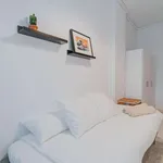 Rent a room in madrid