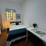 Rent a room of 100 m² in madrid